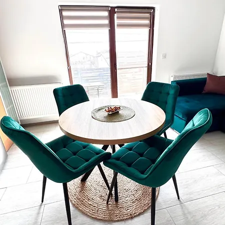 Apartment Cristal Capsunilor Nr 2 *